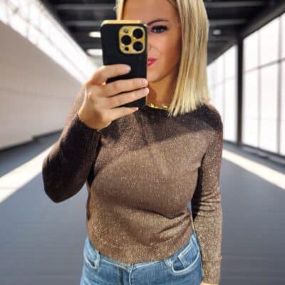 Pull paillettes choco 27400